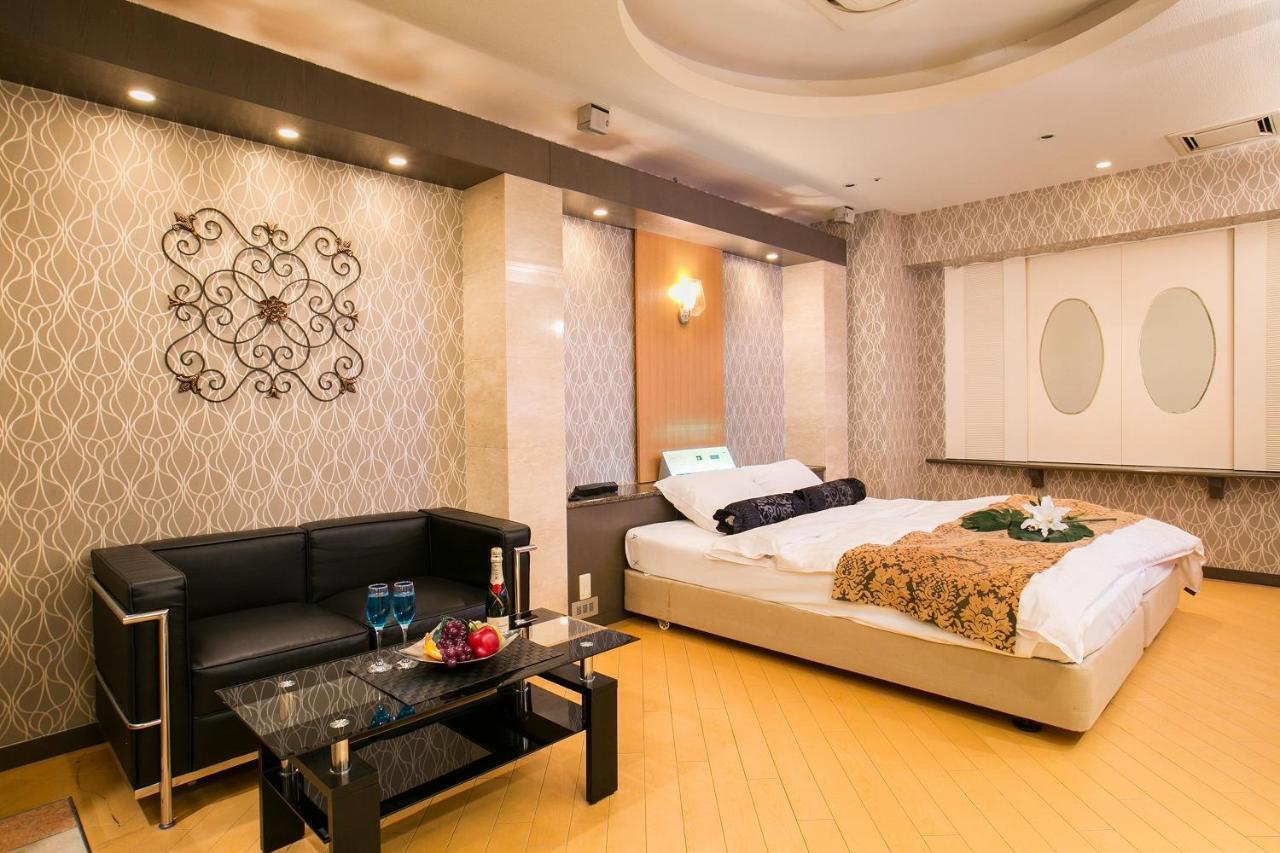 Hotel Axis -アクシス- (Adults Only) Osaka Exterior photo